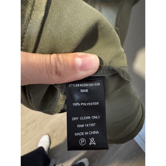 New ASTR the Label Gaia Sage Green Midi Slip Dress Size M Cowl Neck - Picture 5 of 6